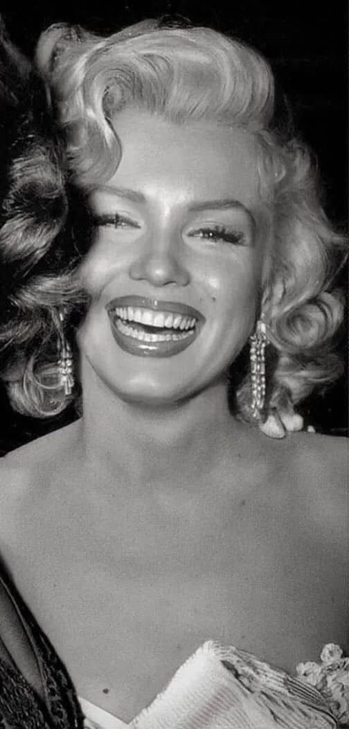 austria63amy's tweet photo. Marilyn Monroe 💋 https://t.co/b6JZ6OPQpX