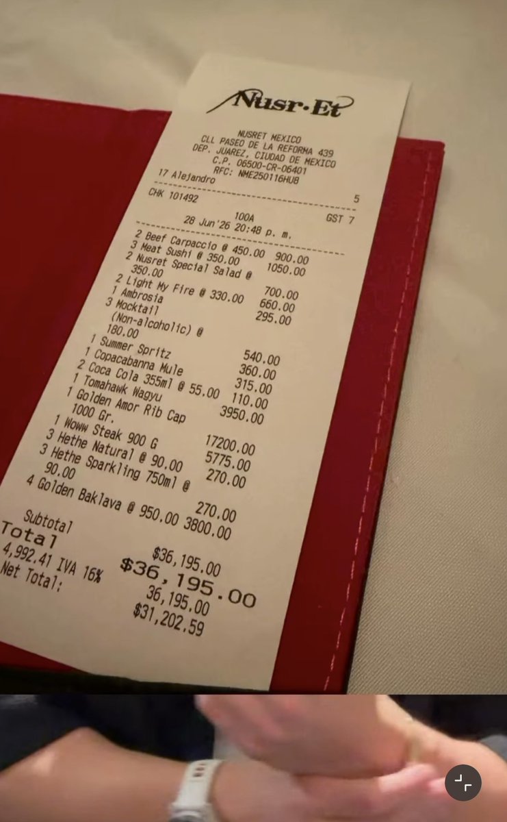 _laduper's tweet photo. nombre 36 mil baros por comida, váyanse ALV! @Profeco que procede ahí? JAJAJA 🥺 https://t.co/G0Llr5g8gq