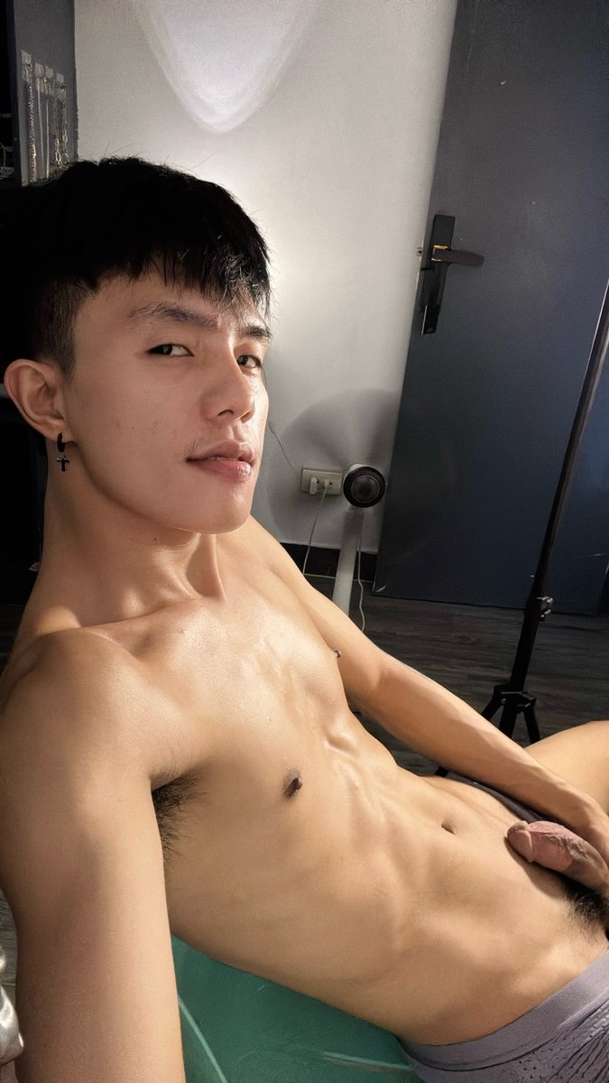 CutienggTondo05's tweet photo. Lamig sarap mag 💦 https://t.co/v0faFfqvTy