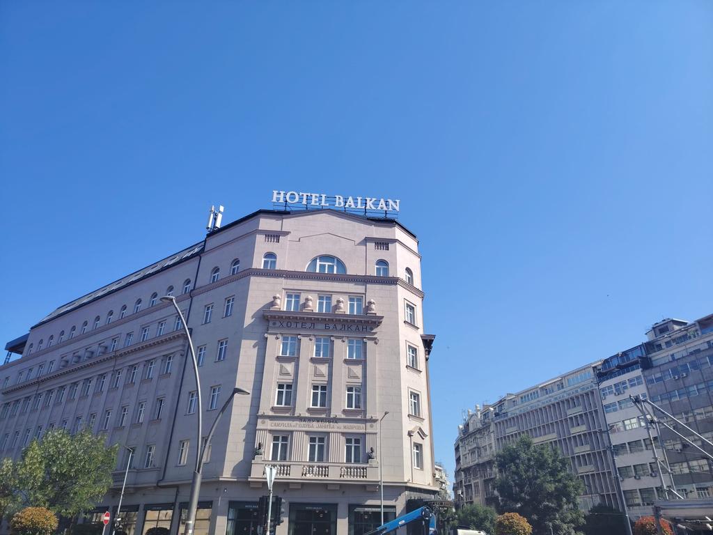 Borova_suma91's tweet photo. Hotel opuštanje #hotel #balkan #beograd #odmor #uživanje https://t.co/hhtI2q6DMw