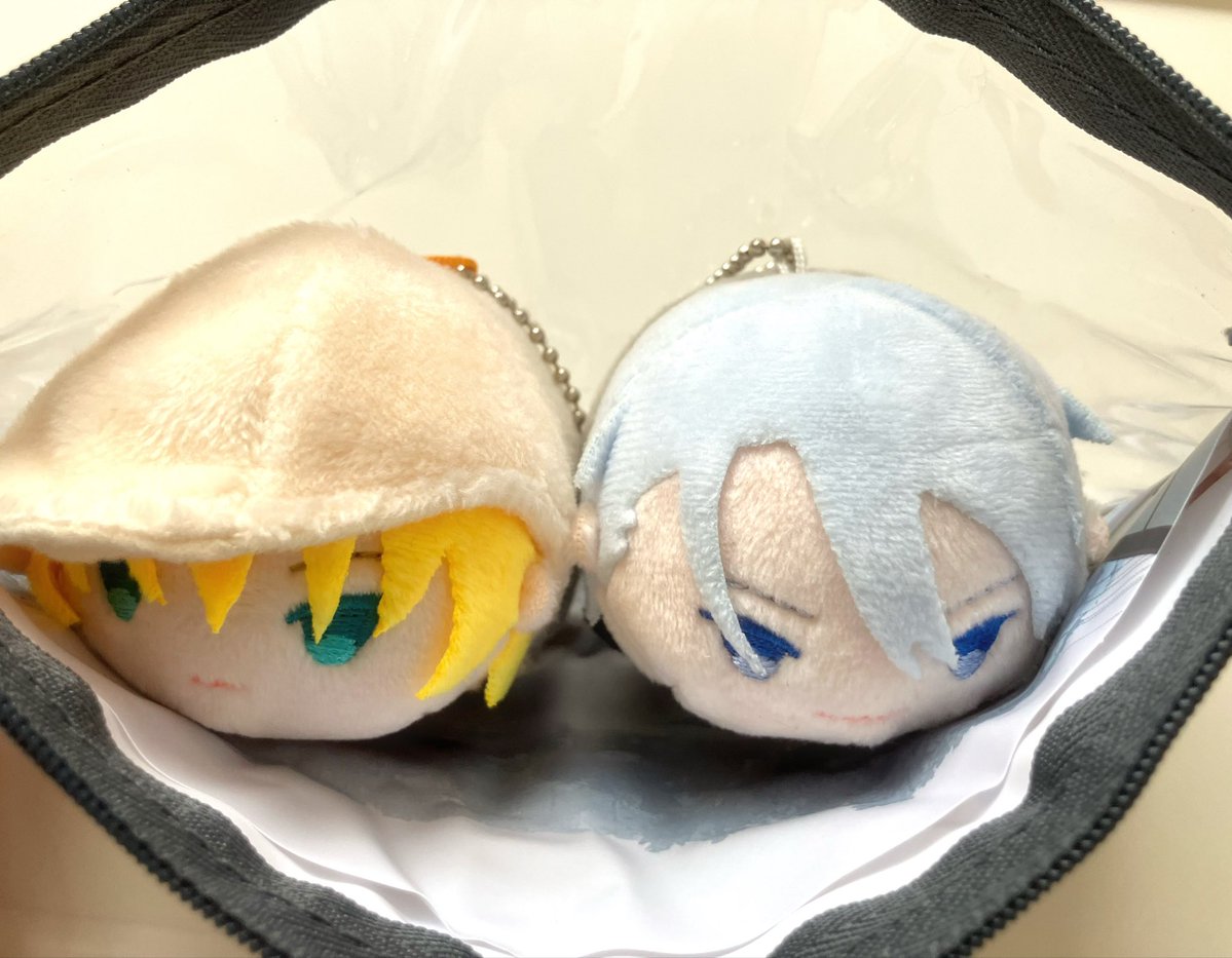 mts9flower's tweet photo. 景趣ガチャ見かけてやったら冬⛄️
もち2体入ったけどみちみち https://t.co/mHyiJvxJKx
