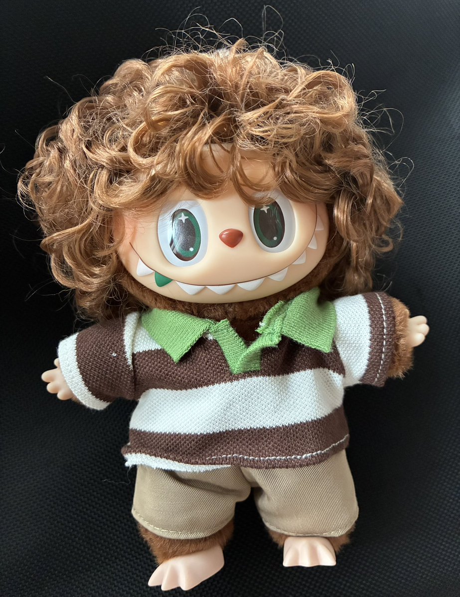 void0520's tweet photo. 2人目はこの子が来てくれた。
お目当ての子じゃなかったけど、実際手にすると、凄く可愛いっ！
ヤバイ…また購入してしまいそう。

#ラブブ
#COASTALVIBES
#ヘアサロン
#ポップマート
@POPMARTJapan https://t.co/e08rZzgA4x