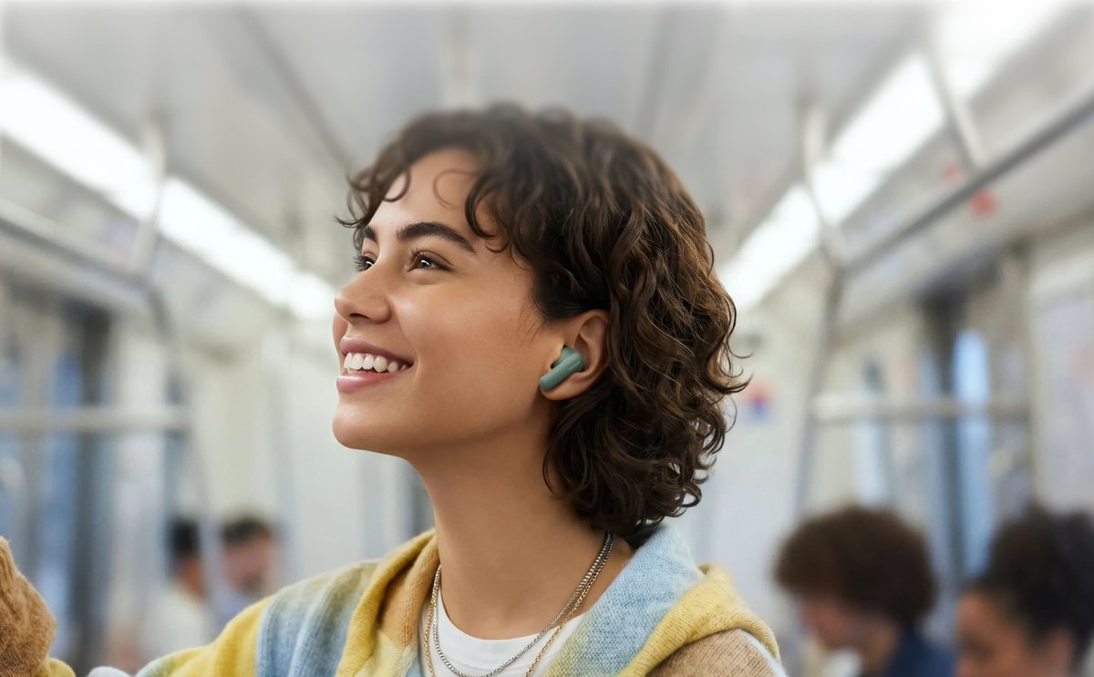 stufflistings's tweet photo. Q3. What level of Active Noise Cancellation (ANC) do the OnePlus Nord Buds 4 offer?

A. 41dB ANC
B. 52dB ANC

#winNordBuds4 #OnePlusNordBuds4 #TunesThatDropBuiltToLast https://t.co/WayXPi621U