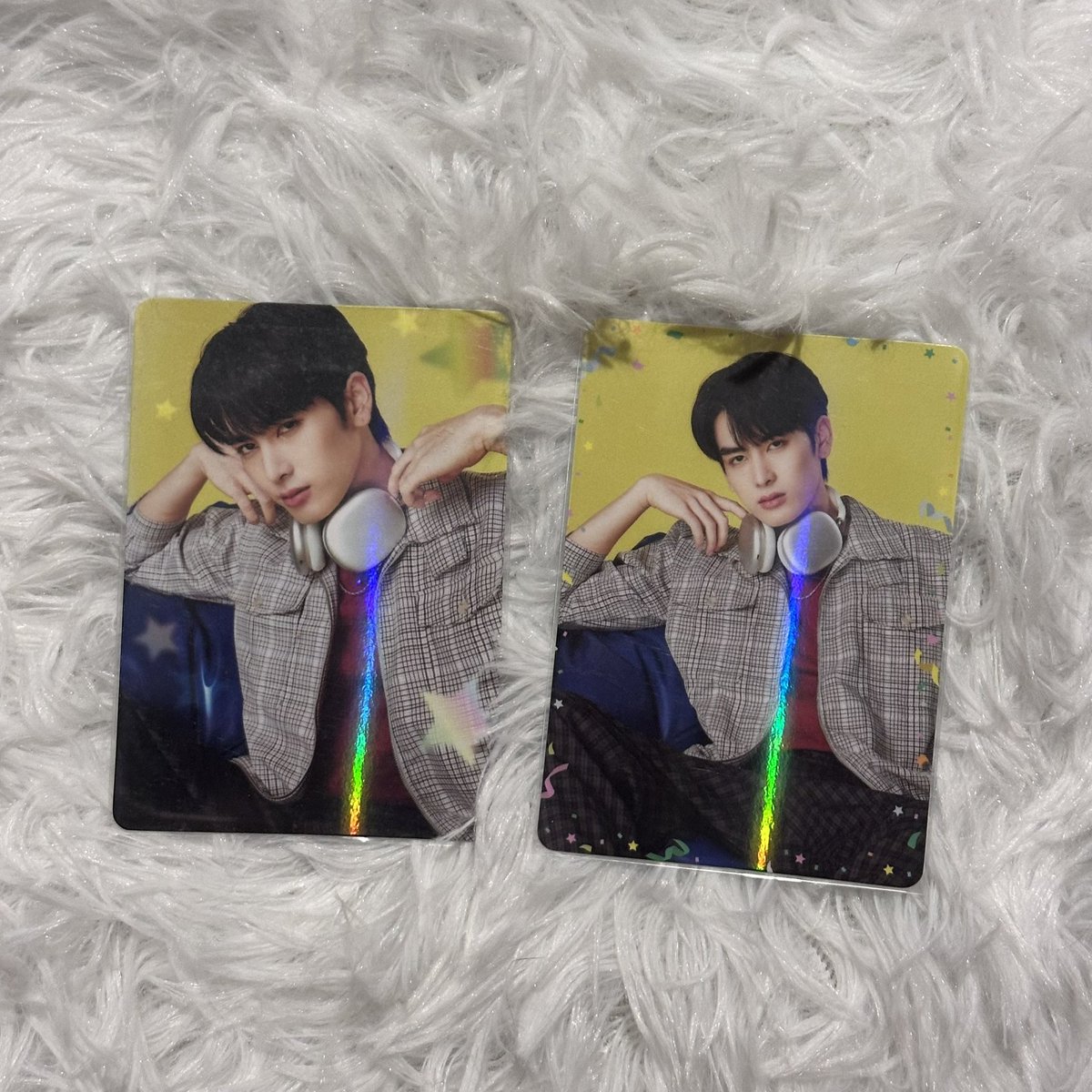 CHERRiPUN's tweet photo. 𐙚 WTS / ปล่อย 

   ปล่อยการ์ดแซนต้า
 
   ราคา 100-.บาท/2ใบ  รวมส่งค่า
#ตลาดนัดเพิร์ธแซนต้า #ตลาดนัดgmmtv https://t.co/8LbMNVHNKl