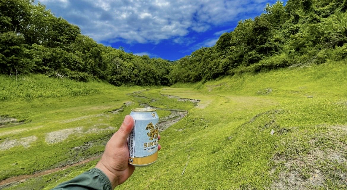 TreeBIBlack's tweet photo. ระหว่างทางวิวเขื่อนแม่สรวย🍺🚬⛰️
#อ้ายหนวด #บ้านบนดอย #เชียงราย https://t.co/sLAmpgLyft