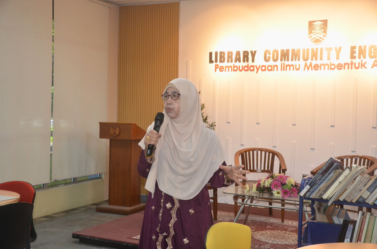 LibUiTMPerak's tweet photo. BENGKEL SIMPLE BINDING SEMPENA HARI ARKIB ANTARABANGSA PERINGKAT UiTM CAWANGAN PERAK

Laporan penuh : https://t.co/js1Vd7X20V https://t.co/o4mJpnVE36