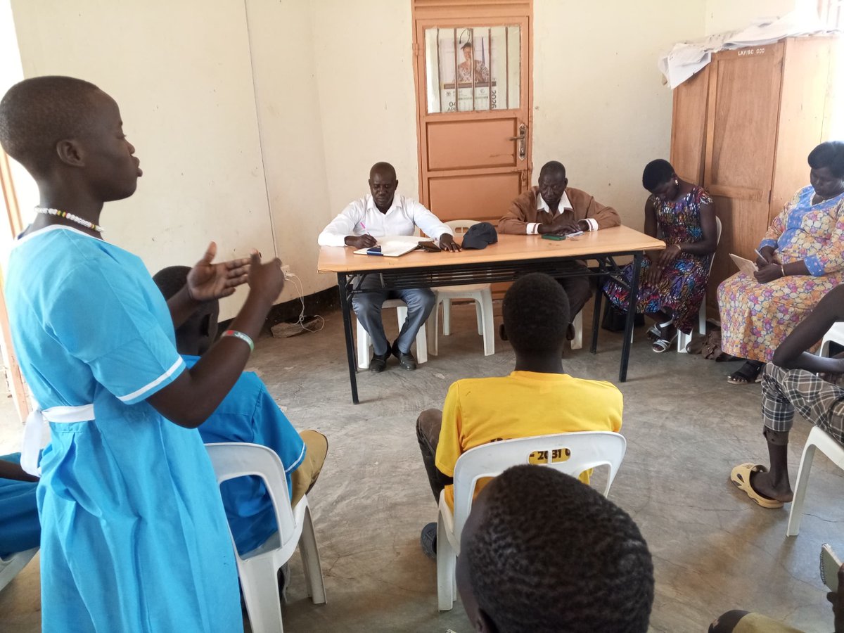 STFUganda's tweet photo. Happy New Week..

Every young person's voice matters. When adolescents are heard, leaders are better equipped to address the barriers they face in accessing quality, age-appropriate SRHR information and services. 

Through the  #TransformingTheFutureForAndWithChildren project, STF is supporting young people to actively participate in accountability meetings with Sub-County leaders, advocating for improved SRHR services in schools, health facilities, and communities across the five project districts in Karamoja. 

Together, we're ensuring young people are not just beneficiaries, but active partners in shaping their future.  

#SCINORADTransformingTheFutureForAndWithChildren
#YouthParticipation