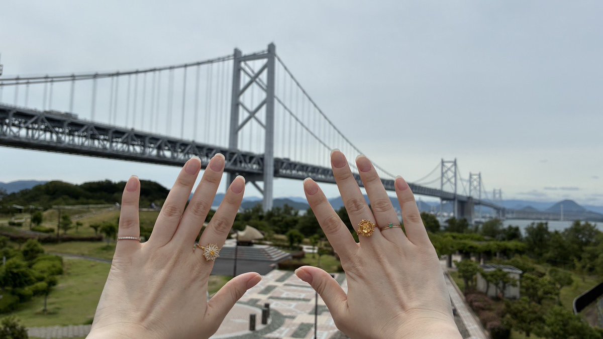 Icemintblueblue's tweet photo. 最後は近かったので予定になかった倉敷に寄って帰ってきました！
皆さまお付き合いいただきありがとうございました🥰
色々感想言いたい気もするけど、写真で伝わったんじゃないかなとも思うので、次のポストの投稿で終わりにしたいと思います😌 https://t.co/UMqNzvY8u1