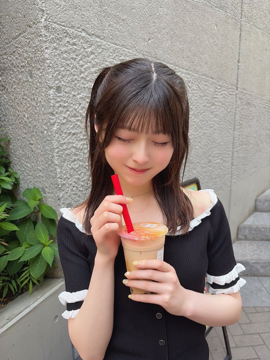 HANNA_whsp's tweet photo. ゴンチャは学割で飲んでる(ᴖ ̫ᴖ  )♪ #ホワスピ https://t.co/un7BmTm5ly