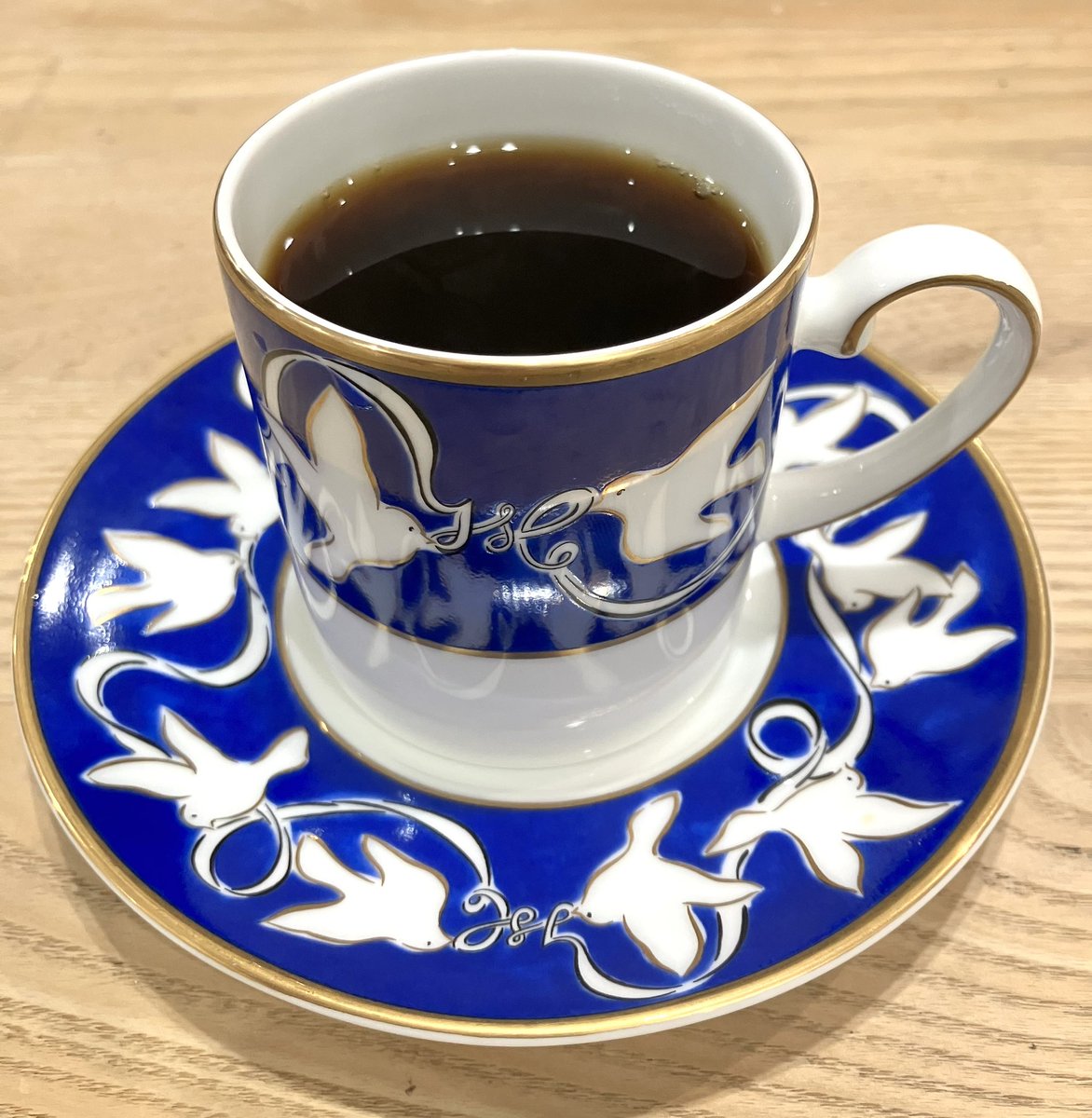Coffee_AGEHA's tweet photo. 本日のナイトコーヒー☕️はホンジュラス🇭🇳ピノデオロ農園です✨ https://t.co/XezHDUCnjw