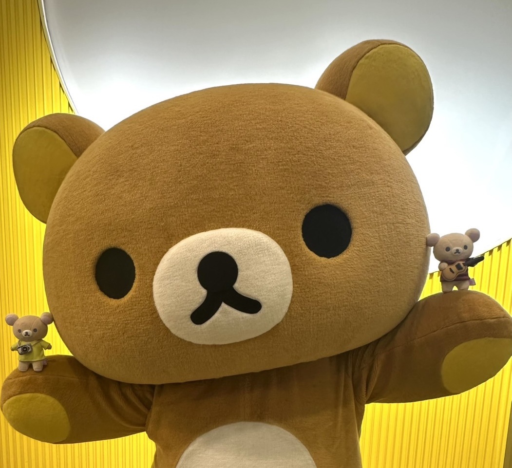 rilakkuma_anime's tweet photo. ✩°⌖.꙳✩
Lilas × Rilakkuma
コラボグッズ 注文受付中♪
￣￣￣￣￣￣￣￣￣￣￣￣
主題歌＆ナレーションを担当する
#幾田りら とリラックマの
コラボグッズが事後通販中💭ꉂꉂ📢♥️

‣受付締切 | 6/21(日)23:59まで
‣予約ページ | https://t.co/1ywhWQudlD
#リラックマアニメ #幾田りらっくま https://t.co/HaAQqRn9Xz