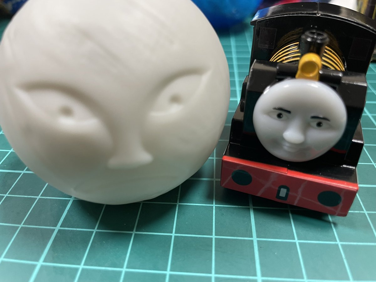 taubarn's tweet photo. ガチャ巡りして余計な出費😅 https://t.co/dsFPaz9GMH
