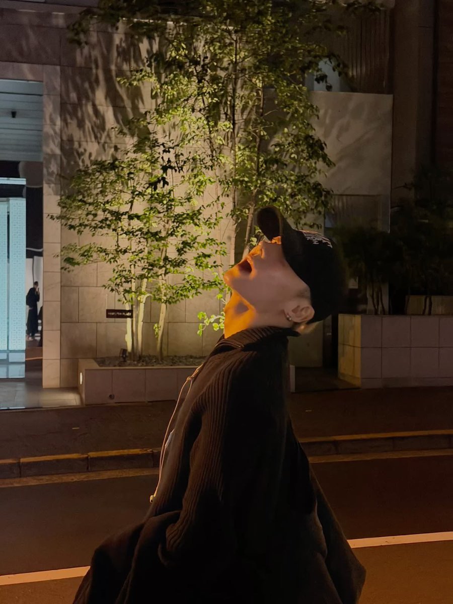 3whjahn's tweet photo. サンウォンくん、夜の他撮りがいちばん好きかも ᵕ ᵕ̩̩ https://t.co/byLDwatfvQ
