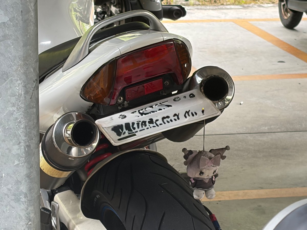 KsSsr131's tweet photo. 違和感なさすぎて3度見した https://t.co/JKsbffXnQs