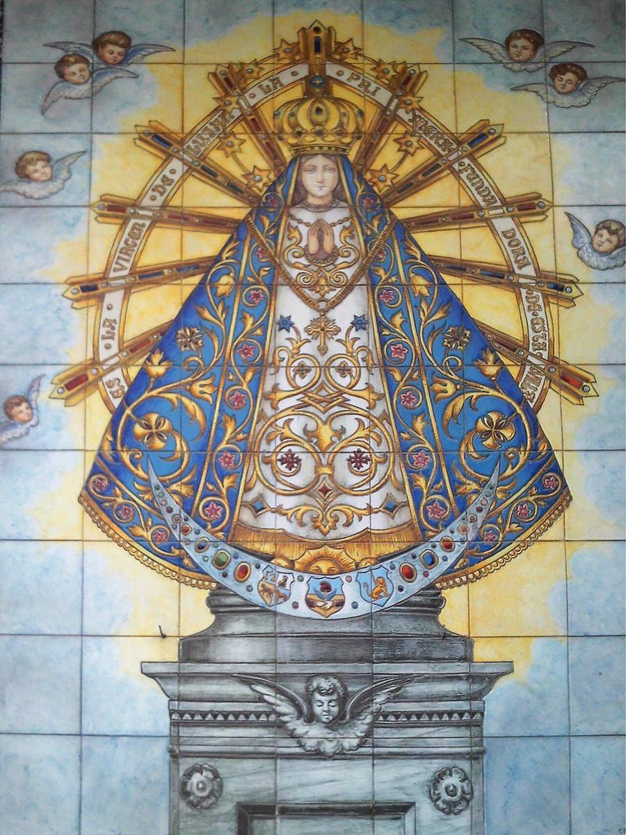 trad_west_'s tweet photo. Argentina's locker room has a statue of the Blessed Virgin Mary.

Our Lady of Luján, the patroness of Argentina. https://t.co/l3MKdSeZvX