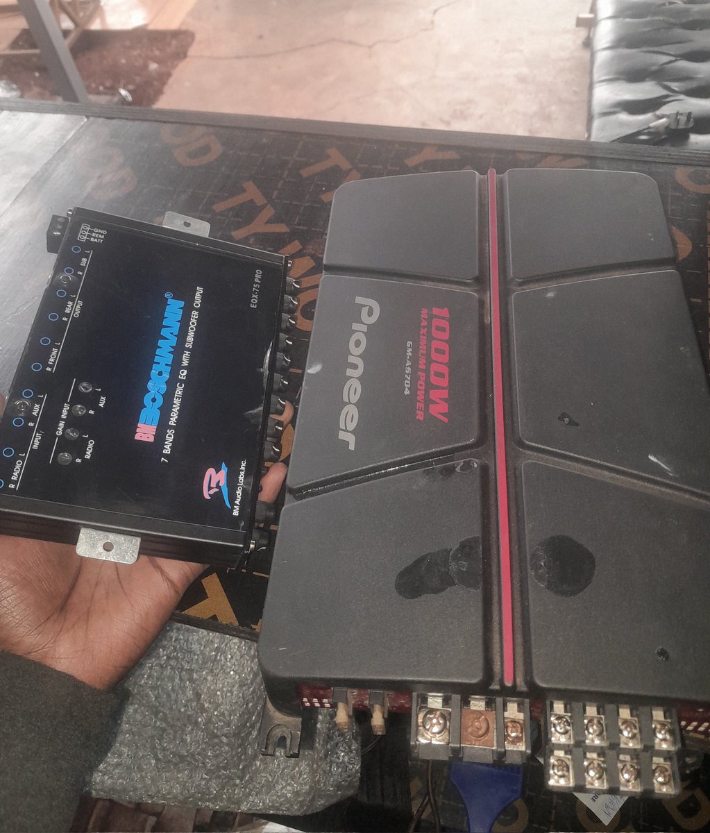 boombox_audioke's tweet photo. 🔥 QUICK SALE 🔥
Pioneer GM-A6704 + Boschmann Equaliser available at a crazy deal! Clean condition, powerful sound output and ready for installation. First come, first served. 📩 DM to secure yours. 🔊🚗💨
☎️ 0701853963 #kot #trendingke #nairobibusiness #caraudiokenya https://t.co/NlSS40n76F