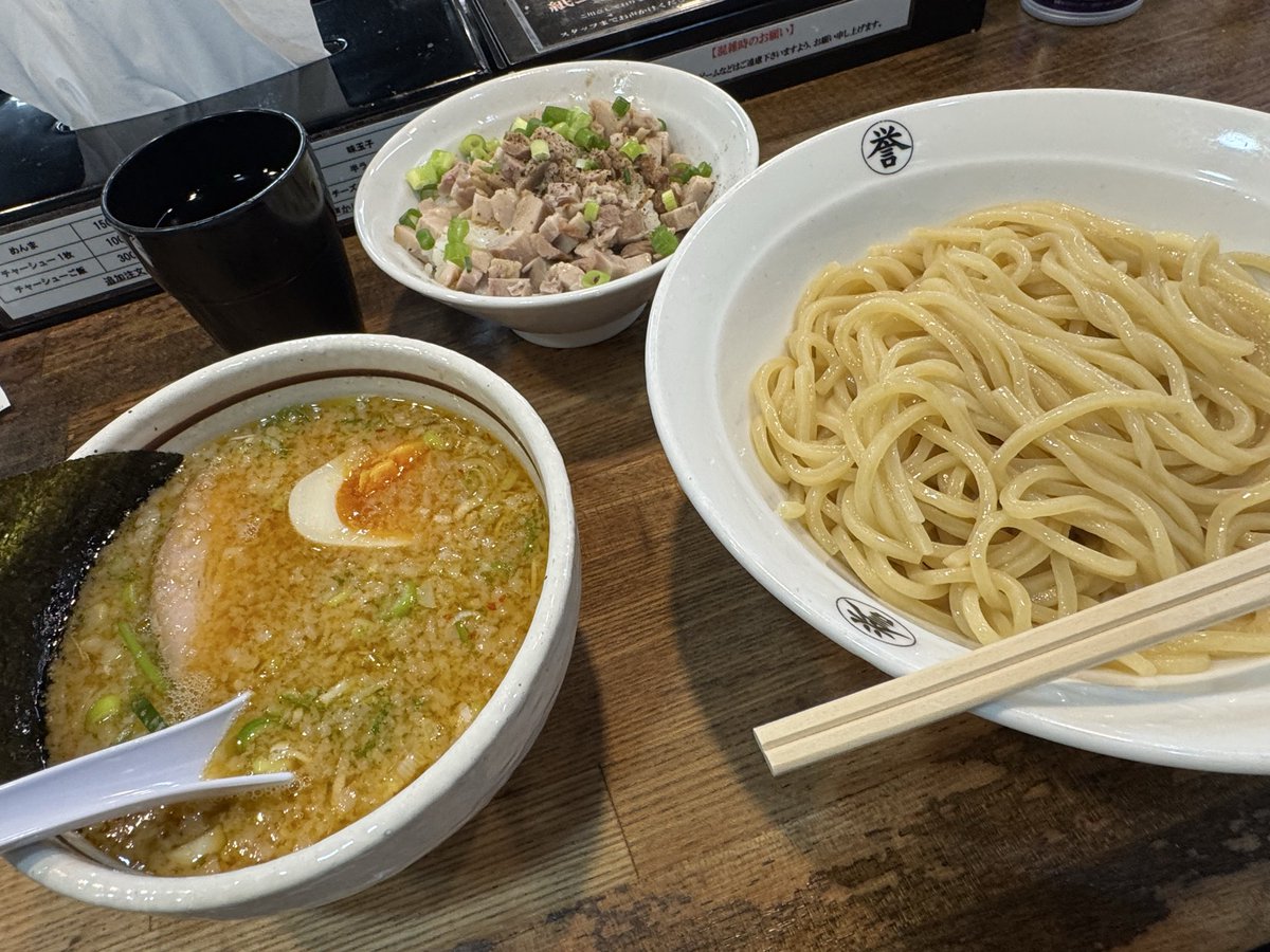 chevonvon's tweet photo. カラオケ→ラーメン
ドパ中フルコース https://t.co/EjqQNemSQ2