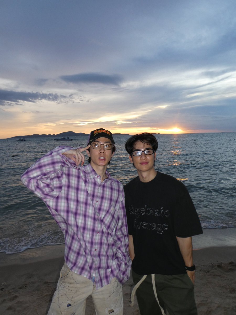 fspsr_'s tweet photo. Come to see my คู่ชิป 
((พี่ถาคะ อย่าช้าค่ะ อย่ารออออออ))

@off_tumcial @Tawan_V https://t.co/BOKVC9g5O2