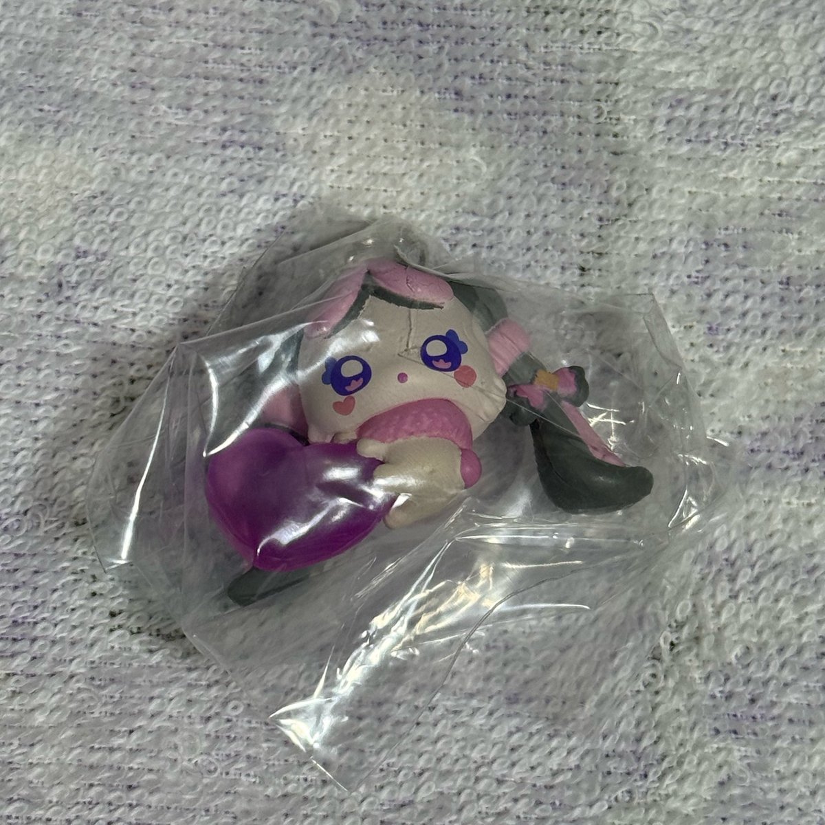 torihike1015's tweet photo. ぷちきゅあ めじるしアクセサリー
めじるし　ガチャ　ガチャガチャ　交換

【譲】 めろろん

【求】めっぷる

郵送にて交換希望
お心当たりある方はお気軽にお声がけ下さい https://t.co/0KxPKm2YFW