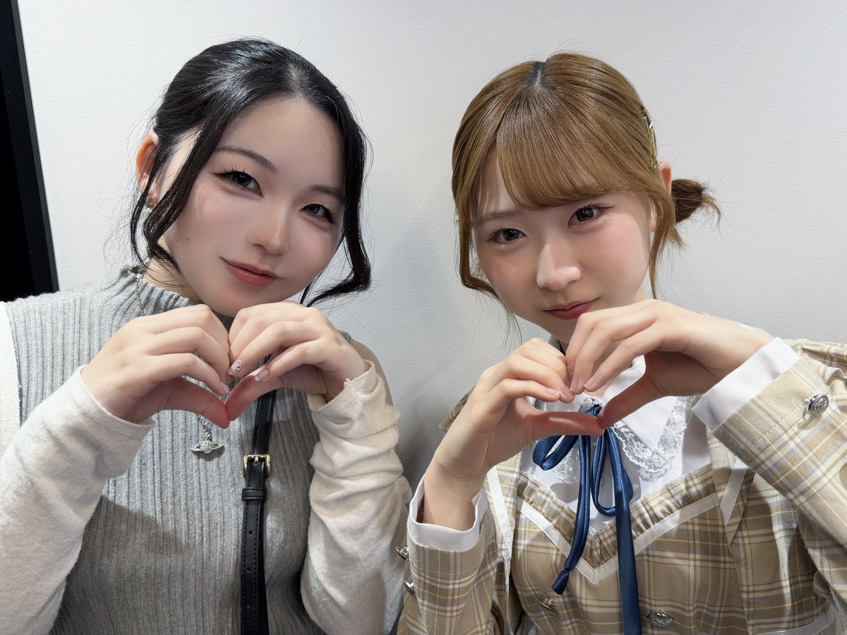 ryooo_oo3's tweet photo. 0616 F!OREさん新規特典🌷✧︎*。
お話ツーショありがとうございました！！みんな本当にかわいくて全員にかわいい〜〜☺️て言った気がする
もっともっと成長していくんだろうな！とこれからが楽しみになりました！♡
 #頭の中ははなばたけ  #ゆあの春日記 
 #雪見におちて  #お妃咲様の優雅なひととき https://t.co/GjwXRBMPXw