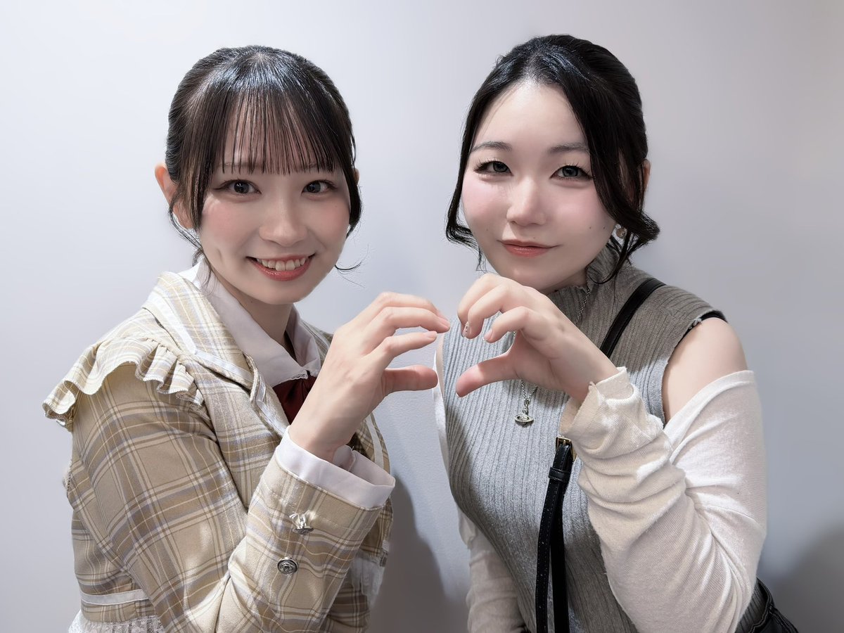 ryooo_oo3's tweet photo. 0616 F!OREさん新規特典🌷✧︎*。
お話ツーショありがとうございました！！みんな本当にかわいくて全員にかわいい〜〜☺️て言った気がする
もっともっと成長していくんだろうな！とこれからが楽しみになりました！♡
 #頭の中ははなばたけ  #ゆあの春日記 
 #雪見におちて  #お妃咲様の優雅なひととき https://t.co/GjwXRBMPXw