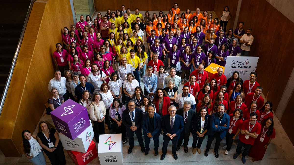 SJDbarcelona_ca's tweet photo. 🏆 L'@SJDbarcelona_ca ha rebut el Premio Dircom Ramón del Corral 2026 per la campanya "Pacientes sin diagnóstico".

💙 Un reconeixement a El Viaje de Nica, Únicas Talks i Únicas Hackaton, iniciatives per visibilitzar les malalties rares sense diagnòstic.

@DircomSpain https://t.co/9JGXclgRsk