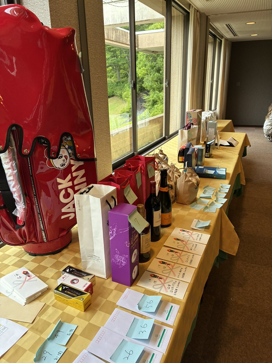 juice_beetle_'s tweet photo. 初見のパインレーク⛳️
ミニゴールデンバーみたいでした！
スコアはいつも通り
やっぱり➕3はあかん💦💦
このコンペは賞品が魅力的😍
#エリーコンペ
#パインレークゴルフクラブ https://t.co/oD0bznCh0T