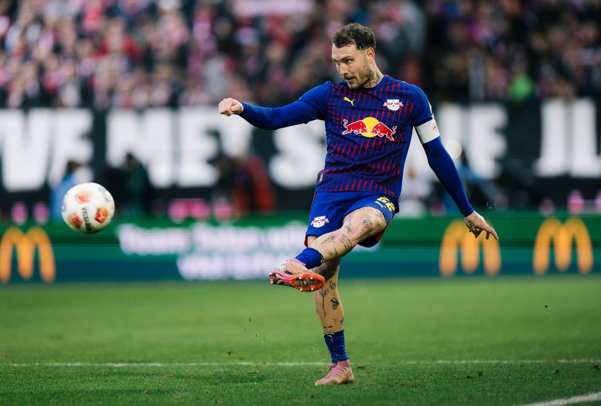 gNiklas43's tweet photo. „David Raum (28) liebäugelt mit einem Abgang nach England.“ #RBLeipzig 
[@BILD] https://t.co/U1LINOwo8U