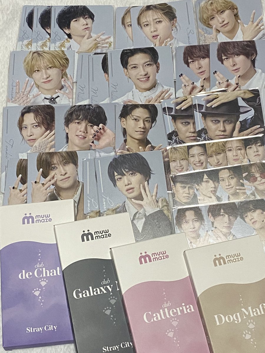 tunoruomoiga's tweet photo. まだ前に買った分あるけど
終売とかセールとか言われると買っちゃうんよね
お店からしたらいいお客さんw

でもまだ買ってなかったり
追加悩んでる人はマジで買った方いい！
トレカ3枚に増量だし
リピだと更に30％OFFよ

ちなみに全種セット2つで
トレカ全種来ましたw https://t.co/4MP0gswKB7