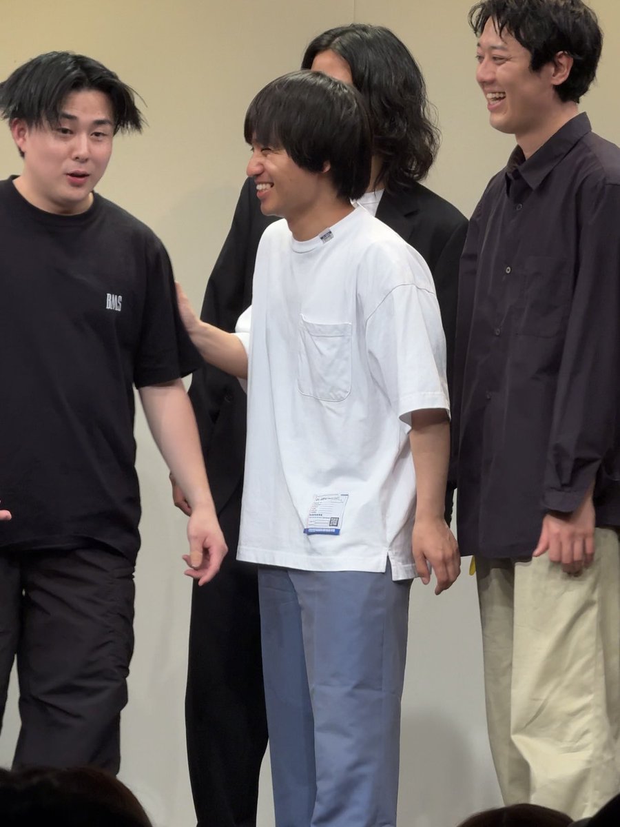 hikachu_95's tweet photo. 佐々木×がくとの中学生組を前に出させようとする山田さん https://t.co/GAaOLmQm0f
