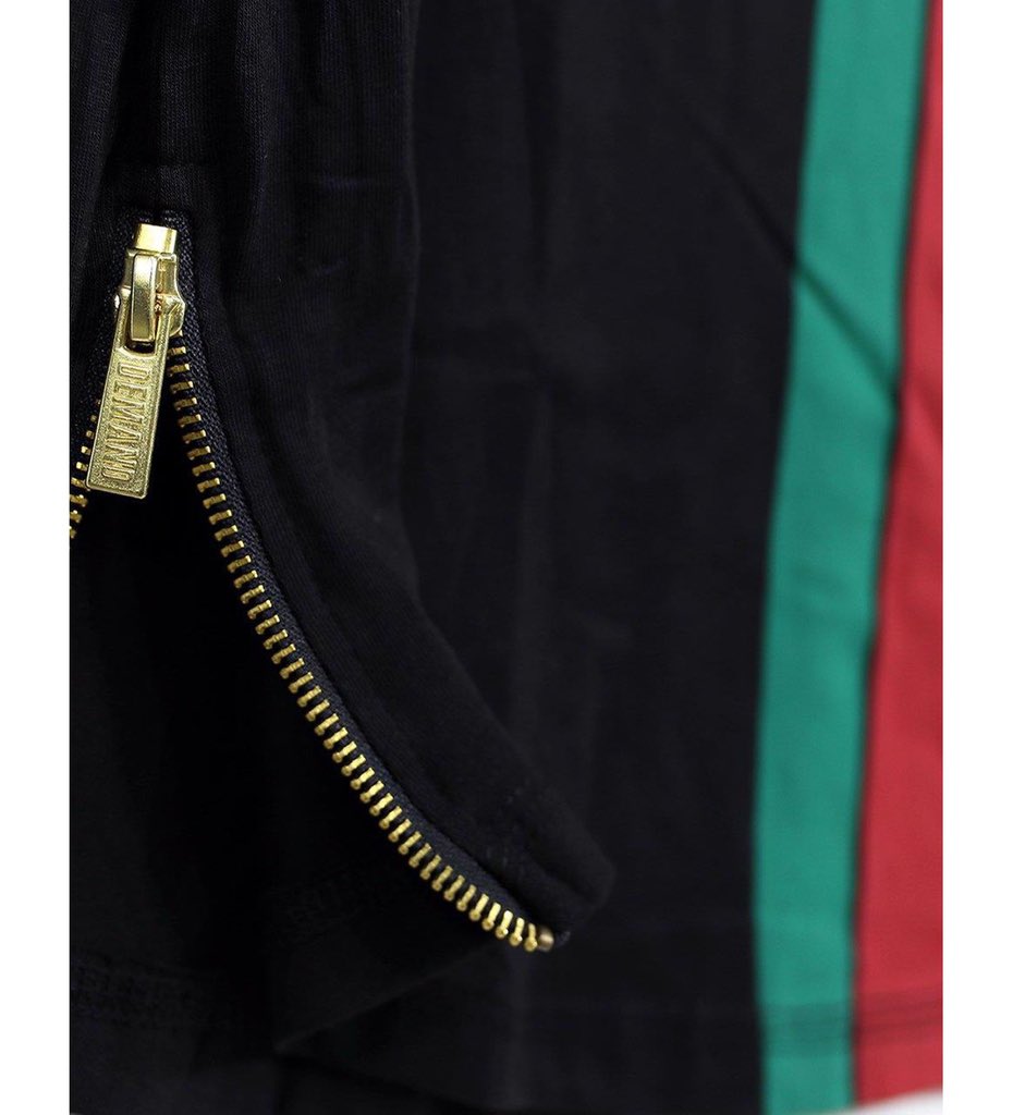 De_imamOfPh's tweet photo. Available as seen..SIZE: LARGE. Loc: Port Harcourt 

WhatsApp: 08165048777  
Call: 09071231647 https://t.co/7biXTiWYgq