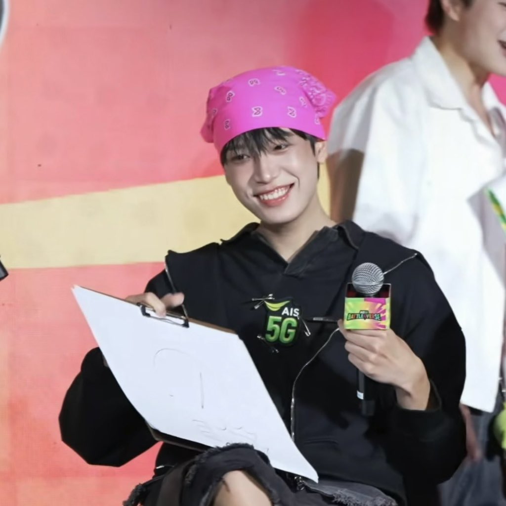 haajungka's tweet photo. ตรวบรีฟ🙂‍↕️

#AIS5GBATTLEVERSE
#THAIchayanon 
#NEXnattakit https://t.co/i1qxd3O4rp