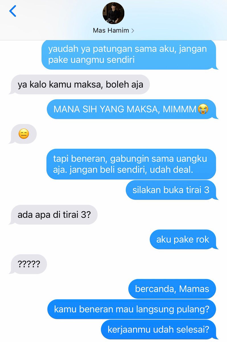mielrosee's tweet photo. pondphuwin few tweets au, hamimrevi
"crumbs what if Hamim yang lagi-lagi ngadepin Revi versi hamil &amp; maunya yang makin banyak"
cw// mpreg https://t.co/VObYLA2ZjI