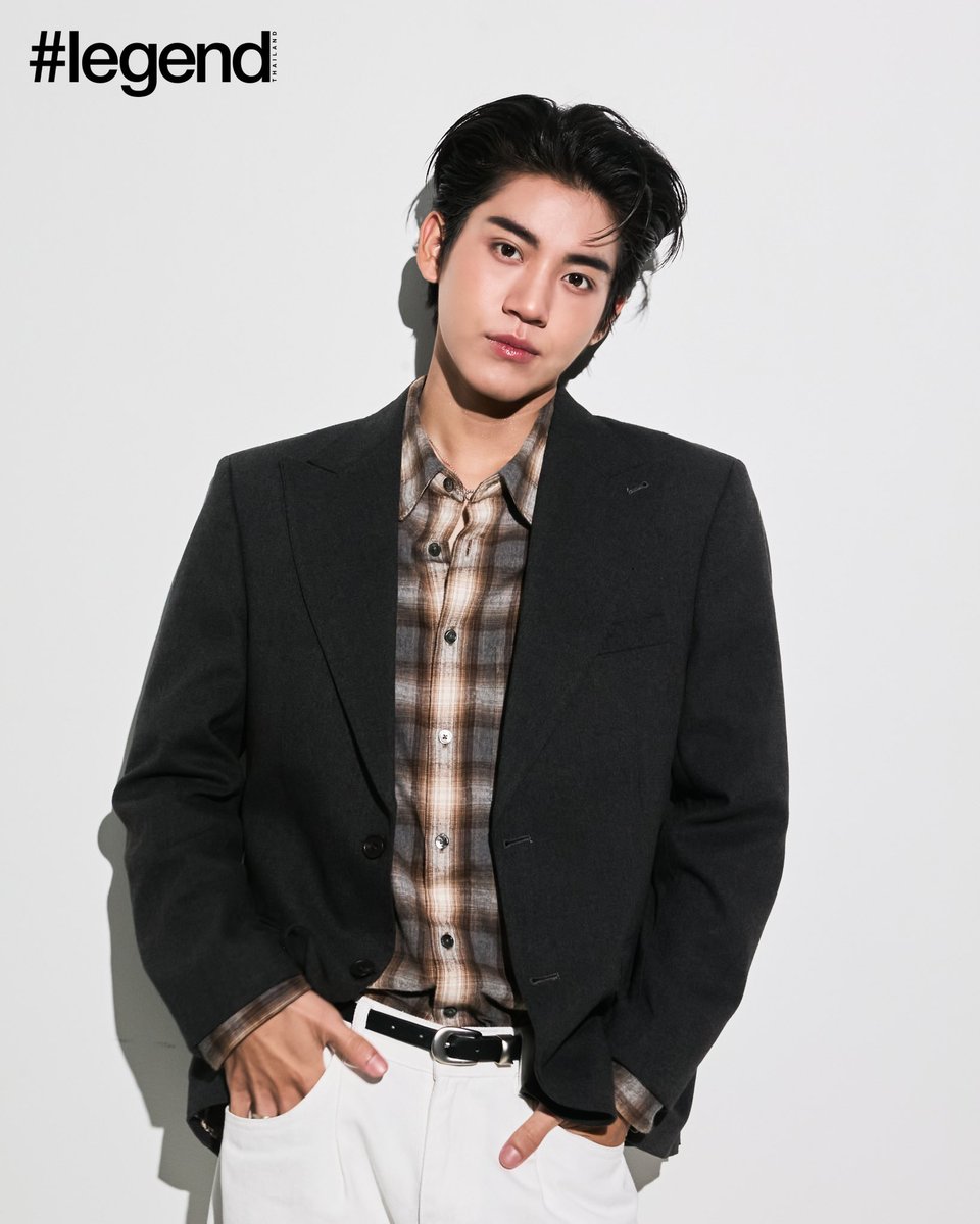 th_hashtag's tweet photo. #legendInfluence แอลม่อน ภูมิสุวรรณ @almondsleepp และ โปรเกรส ภาสวิชญ์ 
@___progresss___  สองนักแสดงนำจากซีรีส์เรื่อง 'ต้นส้มอยู่บ้านเขา แต่ผลส้มหล่นมาบ้านเราตลอดเลย' When Oranges Fall จะมาทำให้ทุกคนตกหลุมรักไปกับความสดใสของพวกเขา ติดตามซีรีส์ที่กำลังเข้มข้นของทั้งคู่ และบทสัมภาษณ์ฉบับเต็มในนิตยสาร #legend_TH ฉบับมิถุนายนนี้

Almond Phumisuwan and Progress Pasawit, the leading stars of ‘When Oranges Fall’, are set to capture hearts with their youthful charm and undeniable chemistry. Follow the increasingly compelling story of the series and discover more in their full interview in the June issue of #legend_TH.

สนใจสั่งซื้อนิตยสาร / Order Magazine via Line OA: https://t.co/NGFcLGlvK8 

#legend_TH
#AlmondProgress #WhenOrangesFall
#Almondbabybigboy #ProgressPassawish
#GMMTV @GMMTV