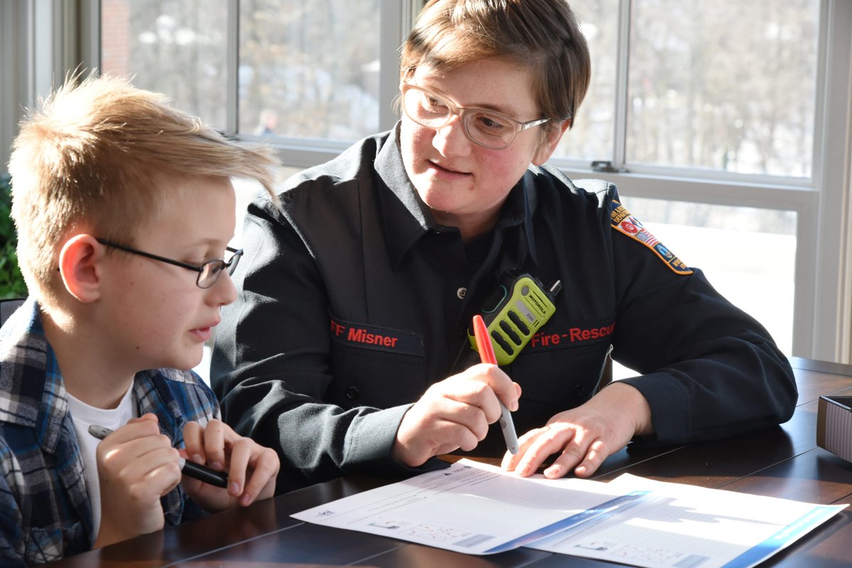 MIFireInspector's tweet photo. Talk with children about what their friends or other children are doing with fire. What are they seeing online in video games,on TV, in movies, and on social media? Teach them specific ways to resist the peer pressure to misuse fire. https://t.co/eEgrFlCKwH