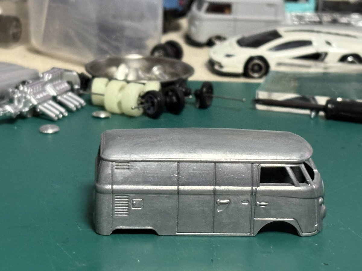 porschegmbh's tweet photo. #ホットウィール #Type2
顔面スワップ👍うかつにはじめちゃったけど、いろいろ合わなくて大変でした😭💦 https://t.co/asKtlbYX44