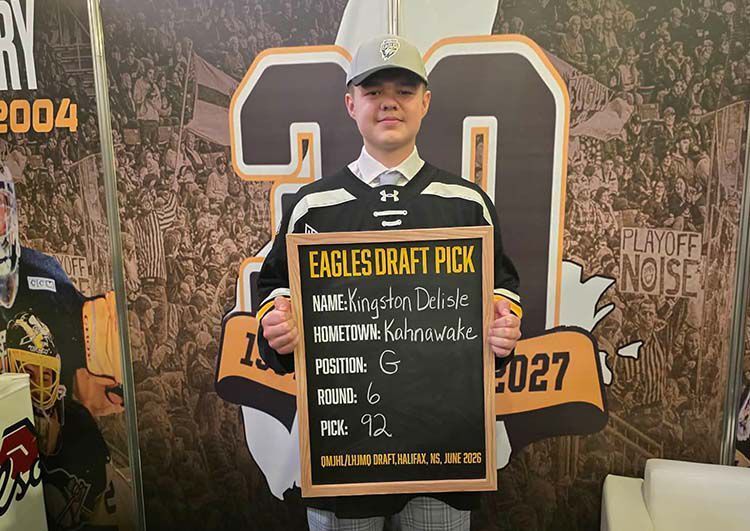 ndnsports's tweet photo. Kahnawake’s Kingston Delisle was selected by the Cape Breton Eagles during the Quebec Maritimes Junior Hockey League Draft last weekend
#NativeAthlete #Mohawk
Read at: https://t.co/ewWkmxe4LT https://t.co/eDqS5Nae92