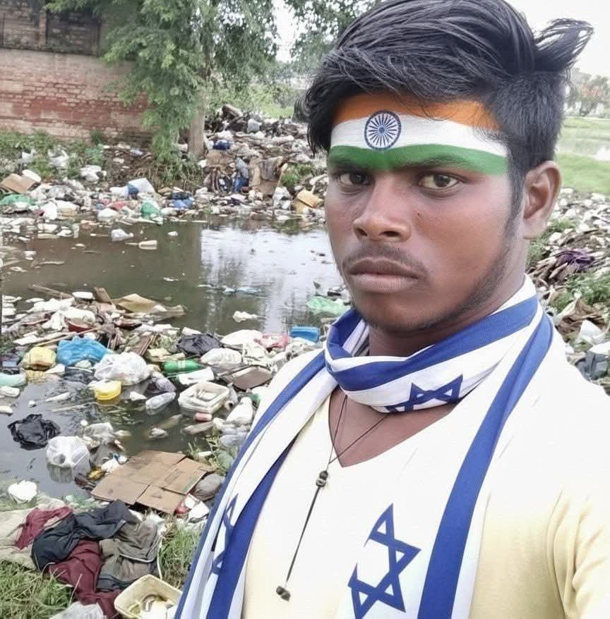 Emperor_Rafi's tweet photo. @maliyatahill12 @kanjipanihyena This is a visual representation of what a poopjeet looks and smells like. https://t.co/L1NkdL5Y8R