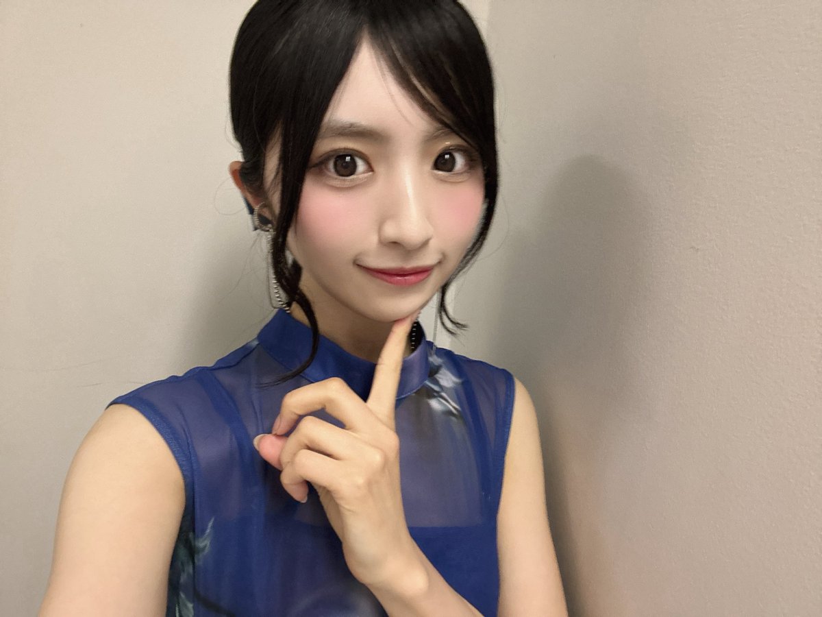 asamiya_hinata_'s tweet photo. 個別握手会の #あさひなコーデ ♡

一目惚れしたワンピース🦋
少し大人っぽくしてみました¨̮⃝
サンダルもお気に入りです⟡.·

#RainTree https://t.co/sJUejk2qPs