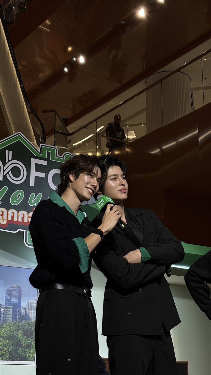 GrabTH's tweet photo. มืออ่ะพุพุ

FRIENDS OF GRAB OPEN HOUSE
#FriendsOfGrabเปิดบ้านGrabFood https://t.co/L2kYaYD88S
