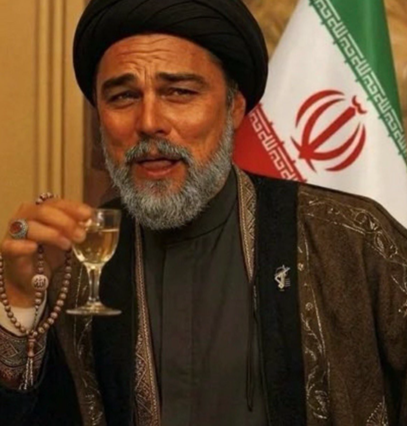 RKING90210's tweet photo. @EricLDaugh Yes...Trump is the man. He is the only man in history to make the Iranians "unconditionally surrender" 38X in 2 months and the $330B is just a down payment on a Persian rug for everyone household in America... https://t.co/RiLQq4KAjn