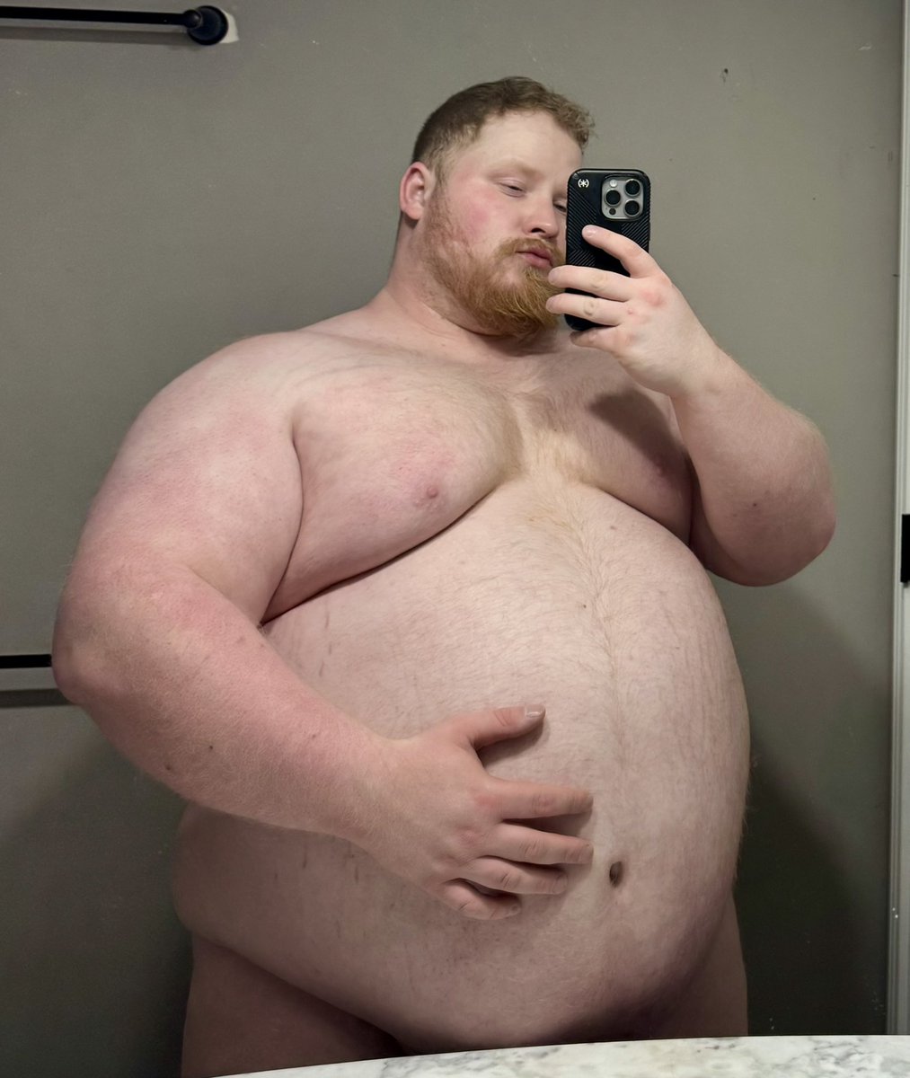 The_Roaminghog's tweet photo. thicc https://t.co/yMDs8vw26q