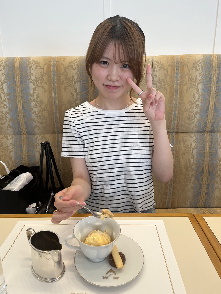 BATTAGLIN1973's tweet photo. この女性に詐欺られました😭😭😭 https://t.co/li7yvllwfV