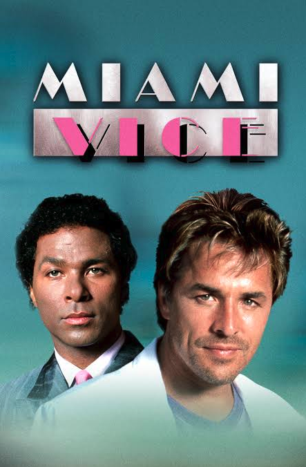 Rob069's tweet photo. @MarcoFoster_ @KyleKulinski You look like th gay version of Crockett. https://t.co/re8tXk1EzG