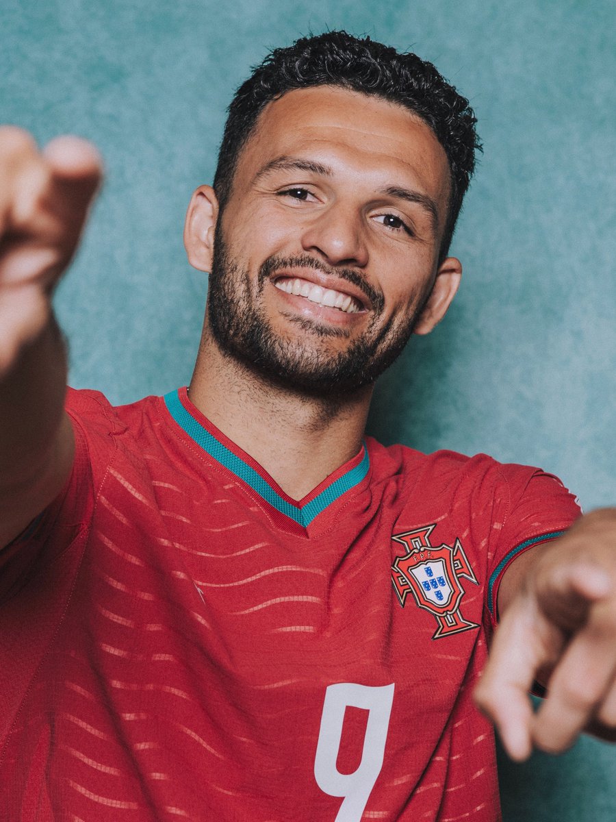 PSG_inside's tweet photo. 📸🇵🇹 https://t.co/ZpAdNFmfQr