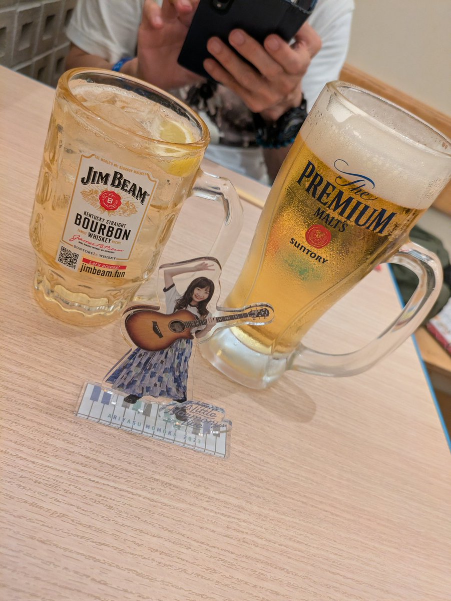 mo315315's tweet photo. ながおじさんと、お疲れ様やっぱ杏果は可愛かった会。 https://t.co/KiOrRPrRdl