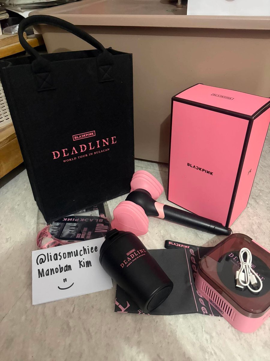 liasomuchiee's tweet photo. wts lfb ph helping a friend

blackpink deadline bulacan vip kit and lighstick special edition

- prices on alt
- mint to good condition | unused
- prio payo

DM me for more info!

t. blackpink jennie jisoo lisa rosé vip kit ls special edition ph https://t.co/yDShEr9IEZ