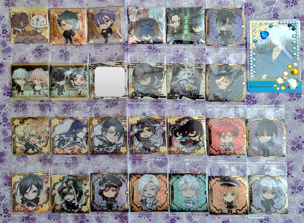 komatomousu's tweet photo. 【譲渡】刀剣乱舞 シールウエハース3

譲】
シクレ2 陸奥守2 歌仙2 左文字2 豊前＆篭手切2 大千鳥＆泛塵2 燭台切＆太鼓鐘2 孫六2 信房2 長谷部3 薬研2 雲次5 雲生4 鬼丸2 日光1 和泉守2 青江2 実休3 面影3 日本号3 丙子2 愛染3 鯰尾2 骨喰4 乱3

求】
120円+送料

郵送3点〜
条件画像参照 https://t.co/3K2rIbahmO