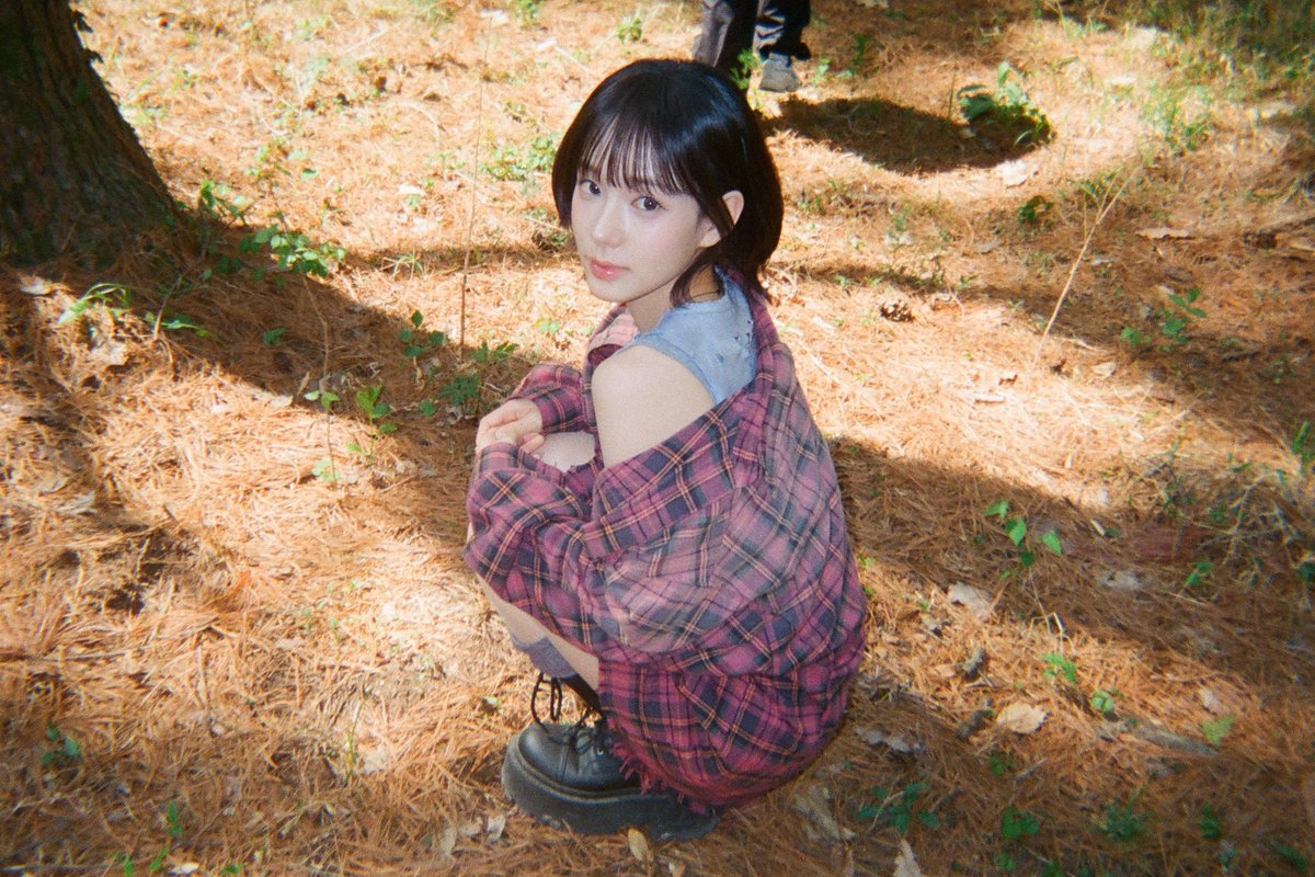 mmizluv's tweet photo. izna 3rd Mini Album 'METRONOME' MV Special Photo #유사랑 https://t.co/STcz6pJxnS