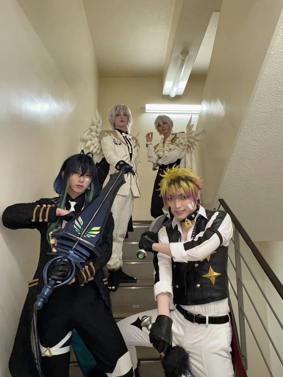 sho_kuwahara_'s tweet photo. Butlers’ 歌劇『悪魔執事と黒い猫』
～天使が来たりし古の塔編～

本日2公演、御来場頂いた皆様本当に有難う御座いました！

ケルビムと共に人間達のデータを沢山集めていこう。
それにしても若い2人は血気盛んだね〜♩

明日は1公演です！宜しくお願い致します！

#あくステ https://t.co/bHBuEss8sC